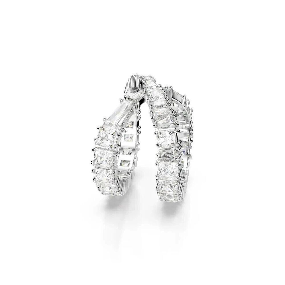 Swarovski Womens Fashion Square-Cut Hyperbola Cubic Zirconia Gem Twisted Ring